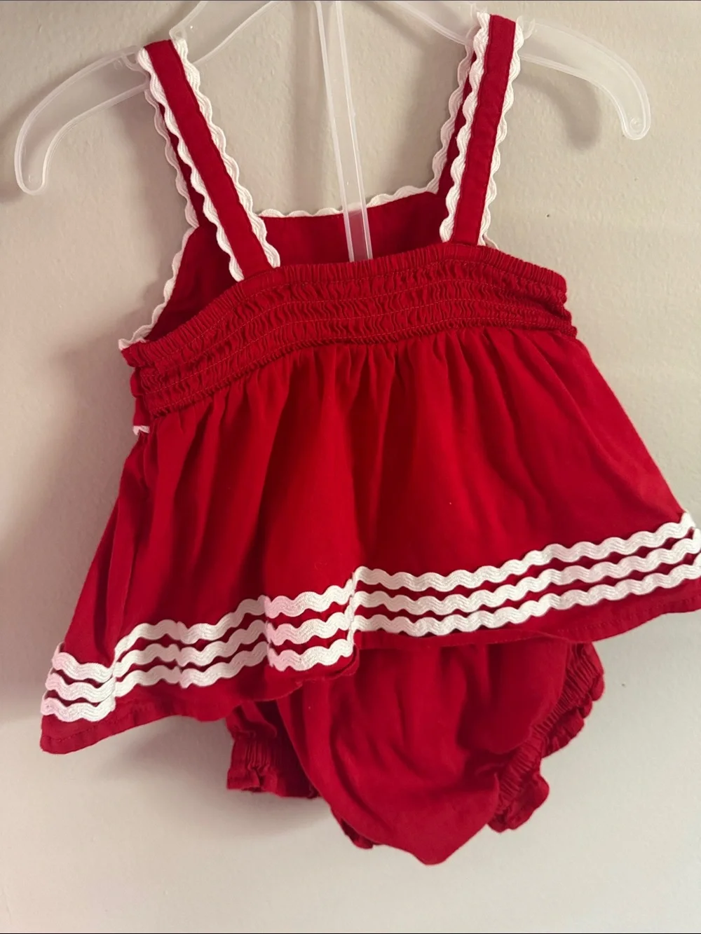 Old Navy soft red